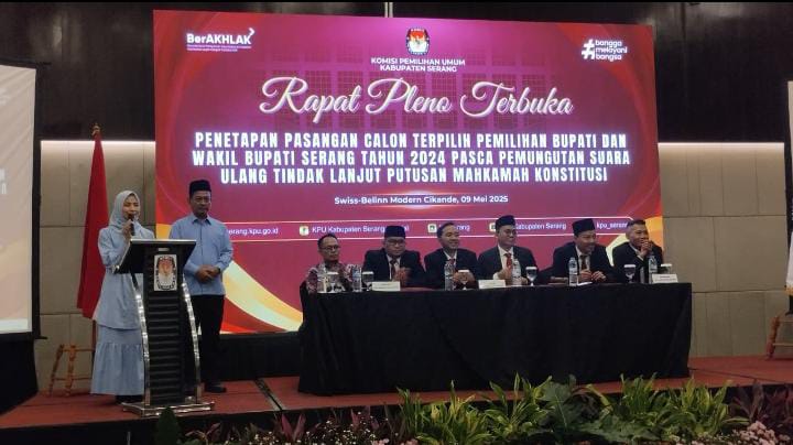 Ratu Rachmatuzakiyah dan Najib Hamas Resmi Menjadi Bupati dan Wakil Bupati Serang Terpilih
