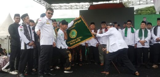Ketua Umum DPP TTKKBI.Tejimande Tari Kolot Karuhun Banten,Lantik DPW II Serang Timur Gelar Seni Budaya Di Sambut Hangat Masyarakat Serang
