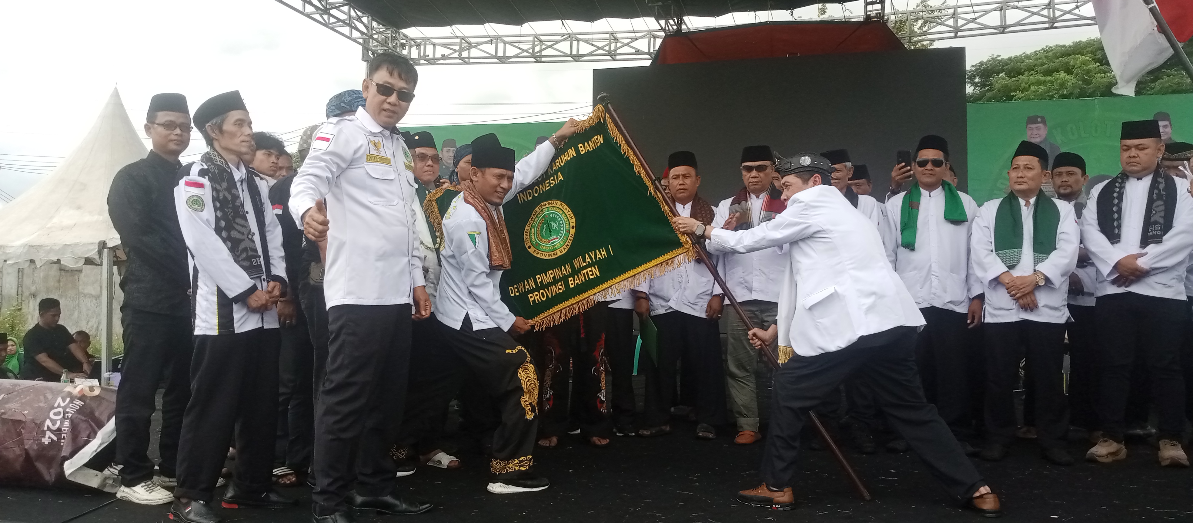 Ketua Umum DPP TTKKBI Melantik DPW.II Serang Timur Berlangsung Khidmat Serta Antusia Masyarakat Setempat