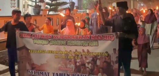 Warga Kampung Kasunyatan Semarakan Gelar Pawai Obor 1.Muharam.1447H