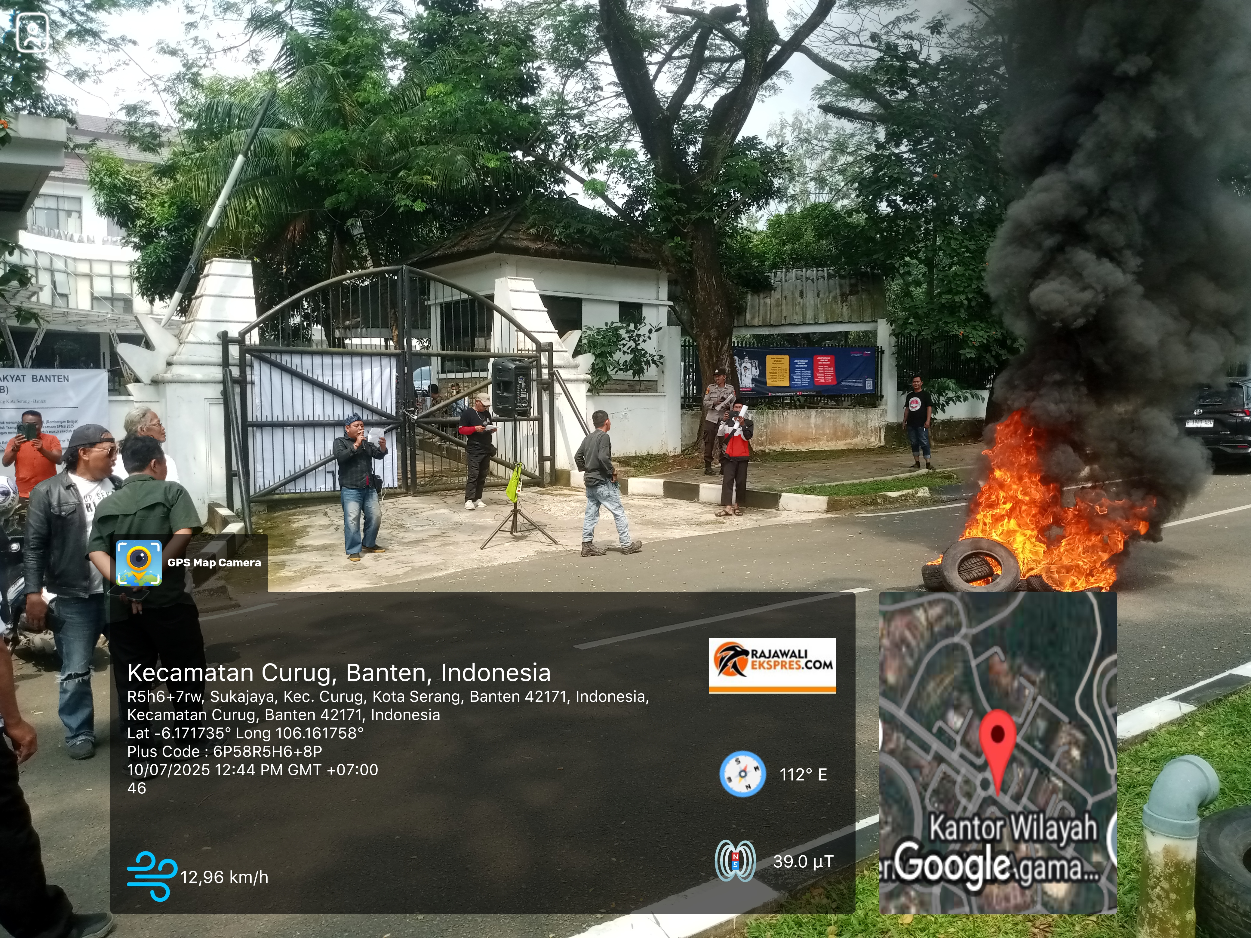 Koalisi Suara Rakyat Banten (KSRB) Gerudug Kantor Dinas Pendidikan Dindikbud Kota Serang Dan Provinsi Banten Di Duga Mencorengi Dunia Pendidikan