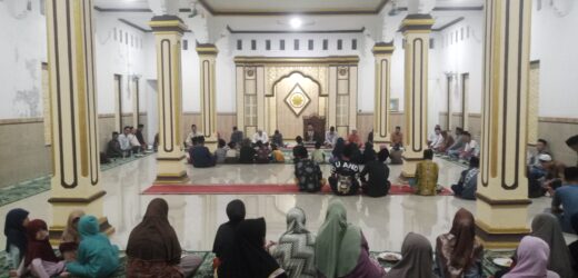 Warga Link Susukan Gelar 10 Muharam Santuni Anak Yatim Penuh Haru