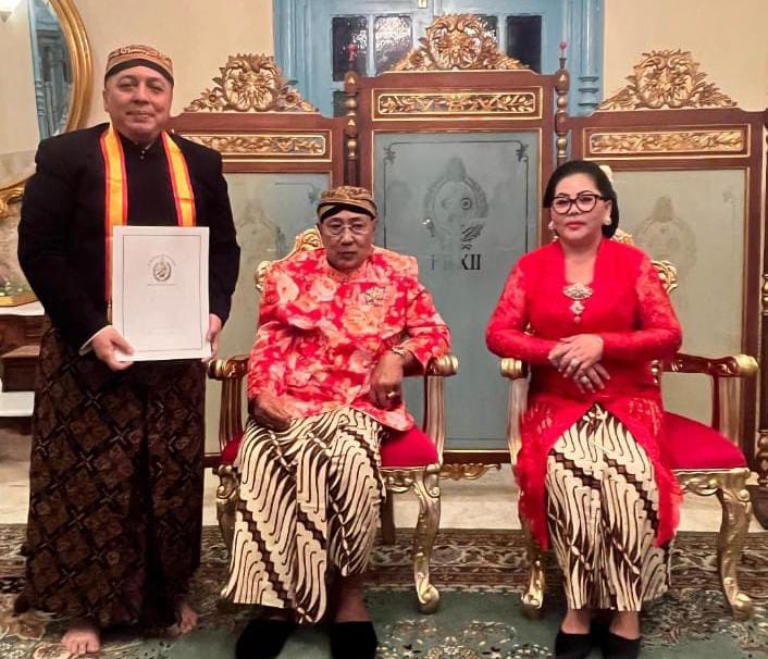 Ketum AMKI Tundra Meliala Diangkat Jadi Keluarga Keraton Surakarta