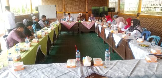 Rapat Kelompok Kerja Madrasah Pembahasan Mutu Pendidikan Tingkat Mi yang di Selenggarakan Di Aula Komodid