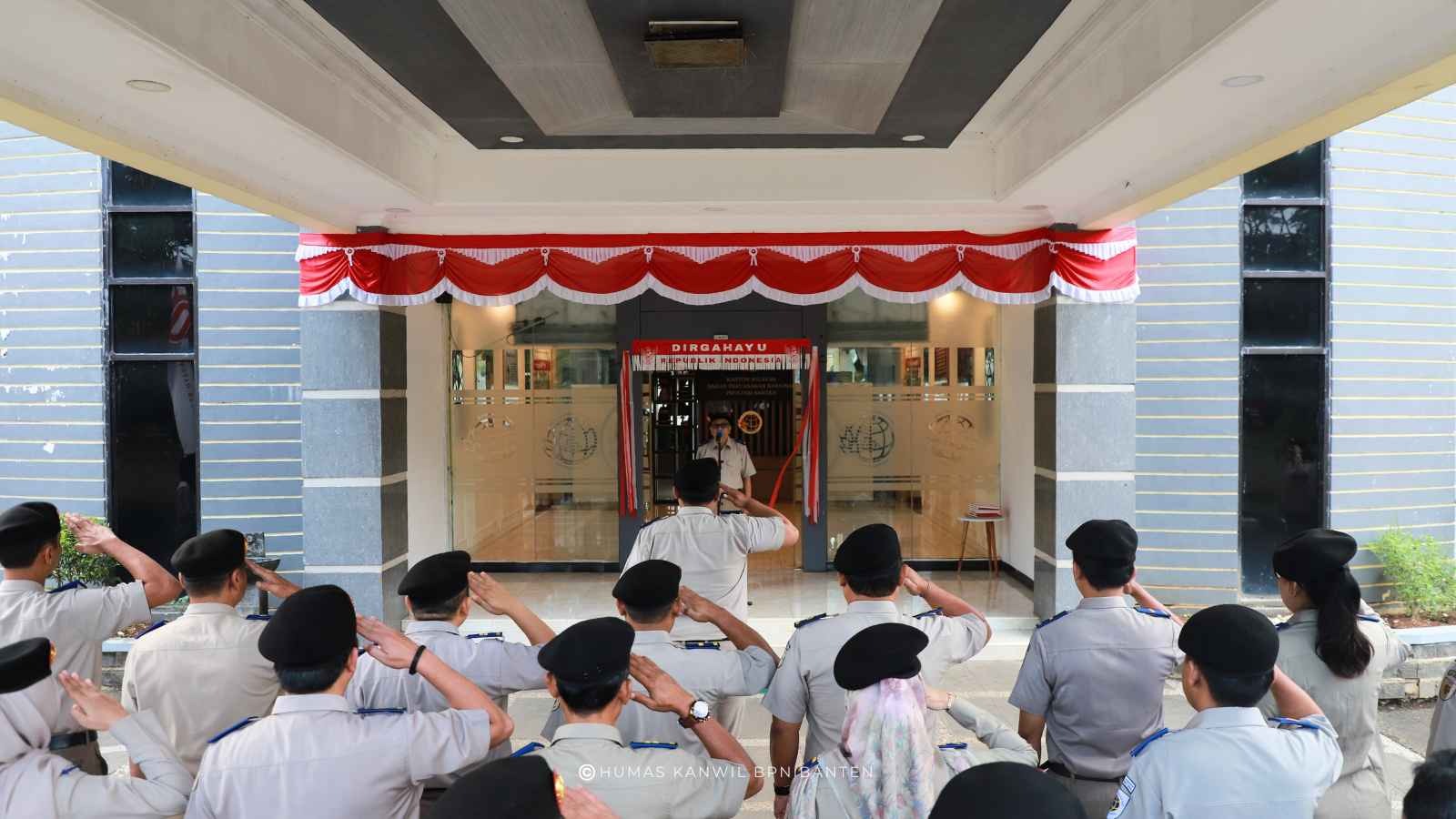 Apel Pagi Kanwil BPN Banten Warnai Peringatan HUT RI ke-80 dengan Pengumuman Juara Lomba