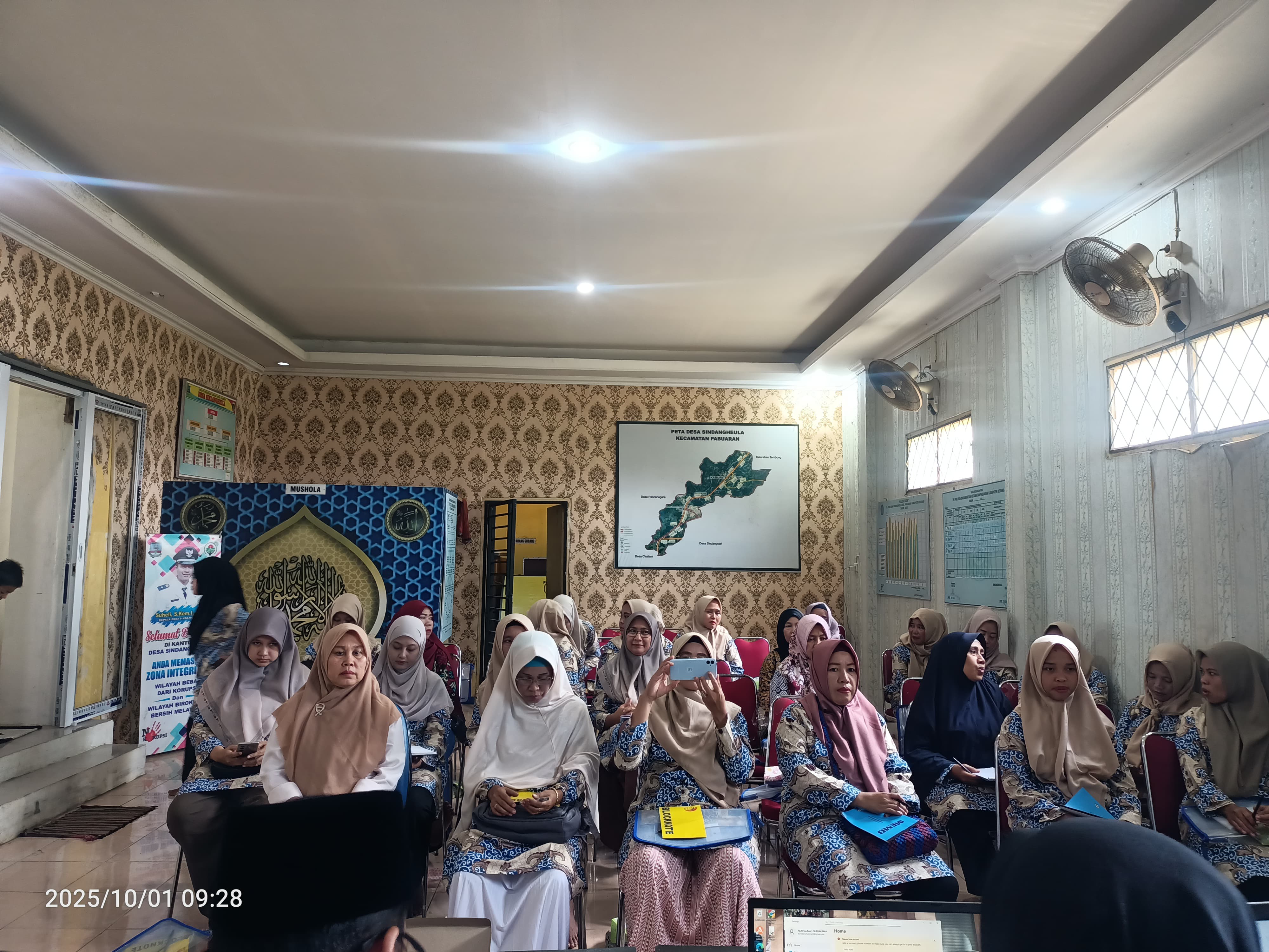 Pemdes Sindangheula Gelar Peningkatan Kapasitas Kader Posyandu Tahun 2025