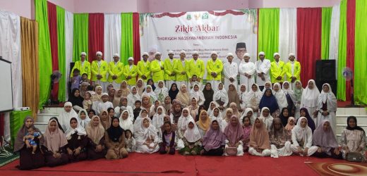 Thoriqoh Naqsyabandiyah Indonesian Amirul Aulia Mursyidinal Balai Butari Laksanakan Kegiatan Dzikir Akbar dan Pengukuhan Pengurus
