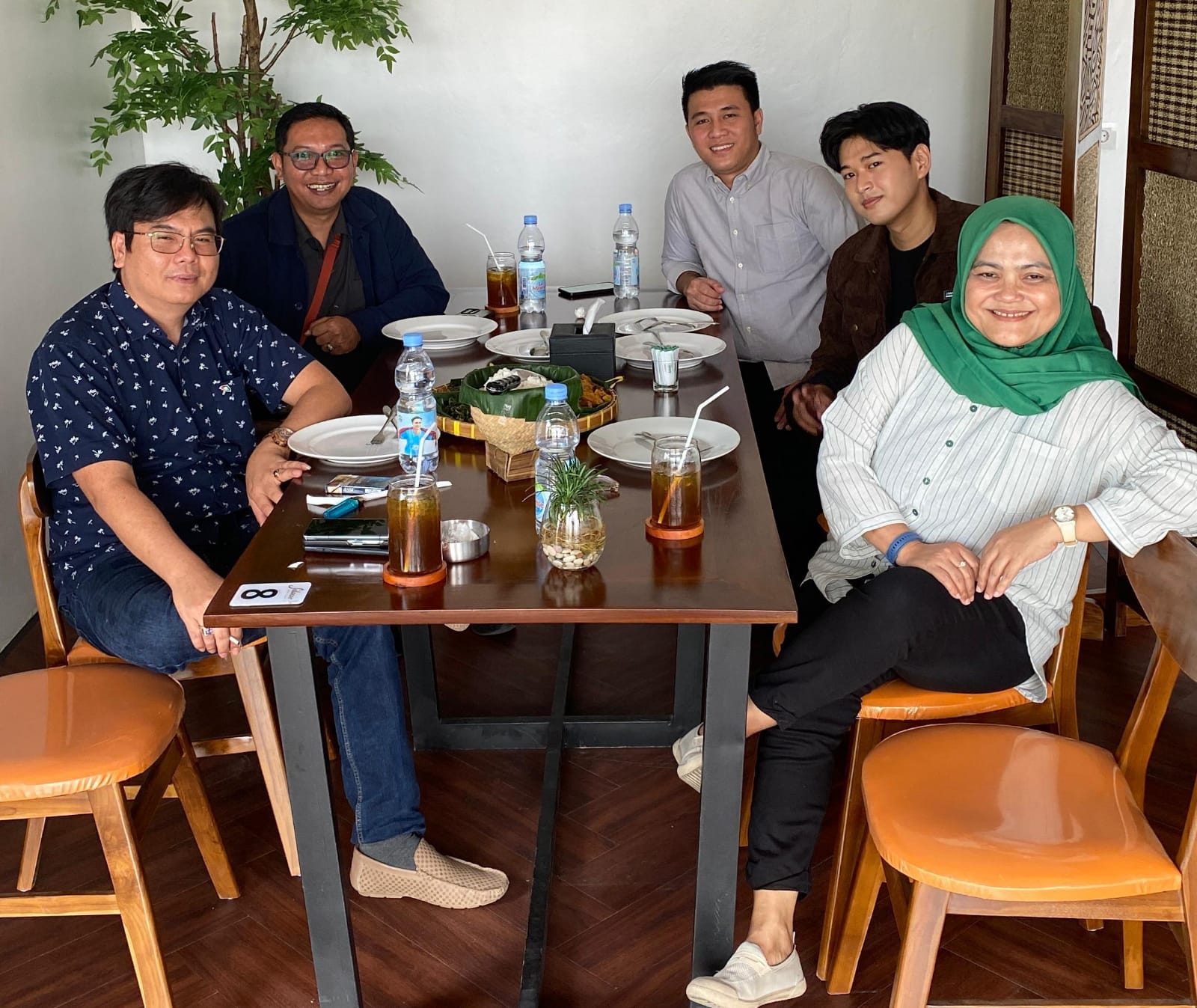 Dewas BPJS Kesehatan, Siruaya Utamawan Minta BPJS Tanggung Korban Keracunan Program MBG