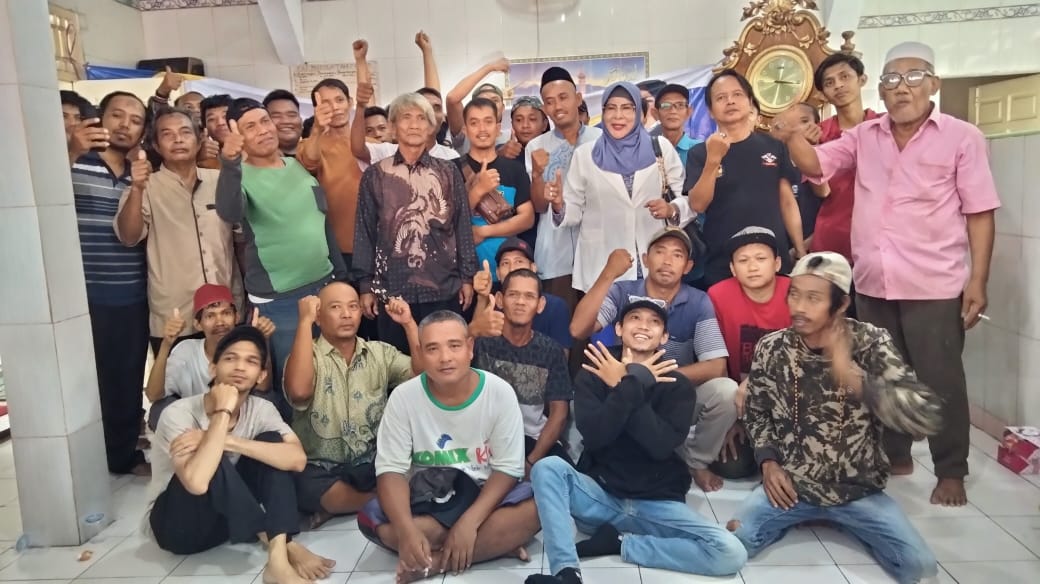 Reses Anggota DPRD Provinsi Banten Kombes Pol (P) Hj.Jasmarni SE :  Serap Aspirasi di Kampung Cikepuh Kec.Serang Kota Serang