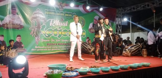 Tjimande tari kolot Karuhun Banten Indonesia(TTKKBI)Budaya Nusantara Gelar Milad Ke2 Dan Ketjeran Warnai atusias Masyarakat