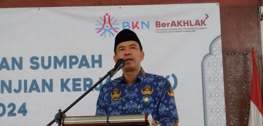 Kemenag Pandeglang Tegaskan Dukung Perjuangan Guru Honorer Madrasah  Kepala Kantor Kementerian Agama