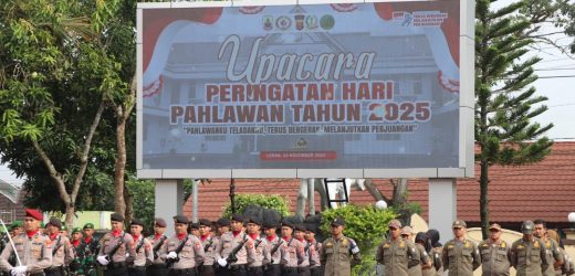 Peringati Hari Pahlawan Tahun 2025, Polres Lebak dan Forkompimda Lebak melaksanakan Upacara di  Mapolres Lebak