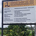 Kegiatan pekerjaan jalan sawaluhur di duga asal asalan dan tidak sesuai spek serta abaikan K3