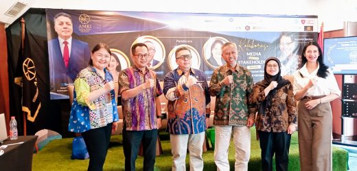 Seminar AMKI: Literasi Jadi Kunci Perlindungan Konsumen Era Transaksi Digital