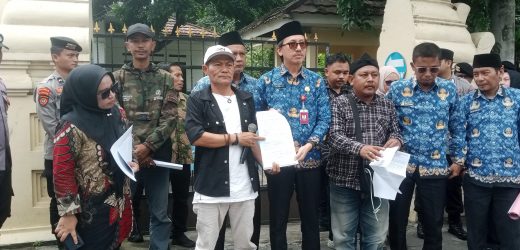 Koalisi BADDAK Bersatu Gelar Aksi di Dinas Sosial Kota Serang, Soroti Dugaan Ketidaktepatan Penyaluran Bansos dan Penanganan Gepeng