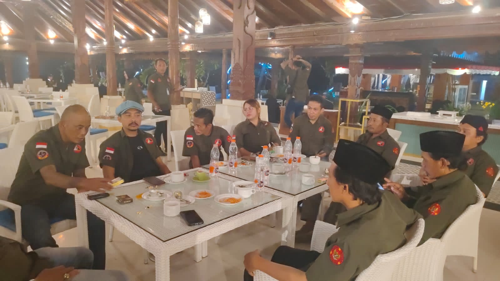 Kemenangan Keadilan: Ketua Umum LSM Trinusa Dinyatakan Bebas, Loyalitas Anggota Terbukti