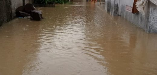 Sungai kemayungan Meluap, 3 Kampung di Kabupaten Serang Kebanjiran