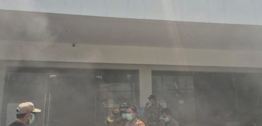 Respon Cepat, Kapolres Lebak Tinjau Langsung Penanganan Kebakaran Almond Super Rangkasbitung