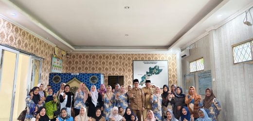 Pemdes Sindangheula Gelar Pembinaan dan Evaluasi Kader Posyandu Akhir Tahun 2025