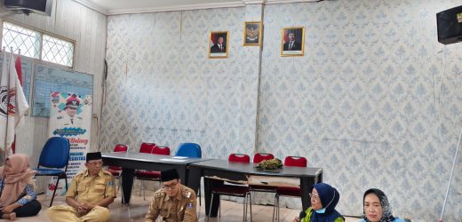 Pemdes Sindangheula Gelar Pembinaan dan Evaluasi Kader Posyandu Akhir Tahun 2025