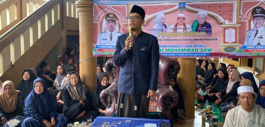 Pengajian Kecamatan Pabuaran dan Desa Sindangheula Dirangkaikan dengan Hari Desa dan Isra Mi’raj