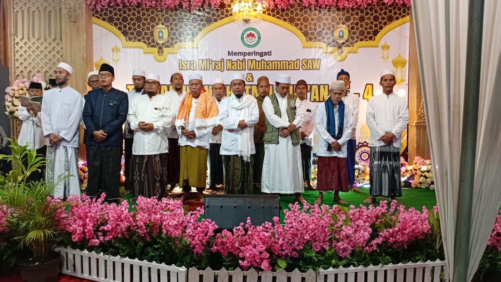 Pondok Pesantren Al-Barokah Gelar Isra Mi’raj dan Tasyakuran Khotmil Qur’an ke-4, Dihadiri Kades Sindangheula