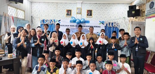 Pemerintah Desa Sindangheula Apresiasi Lomba Keagamaan Peringatan Isra Mi’raj Bersama Mahasiswa KKM Unt