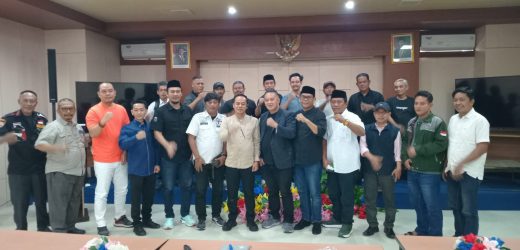 Puluhan aktivis Banten serta lembaga swadaya masyarakat gelar silaturahmi dan audensi kesbanpol provinsi banten
