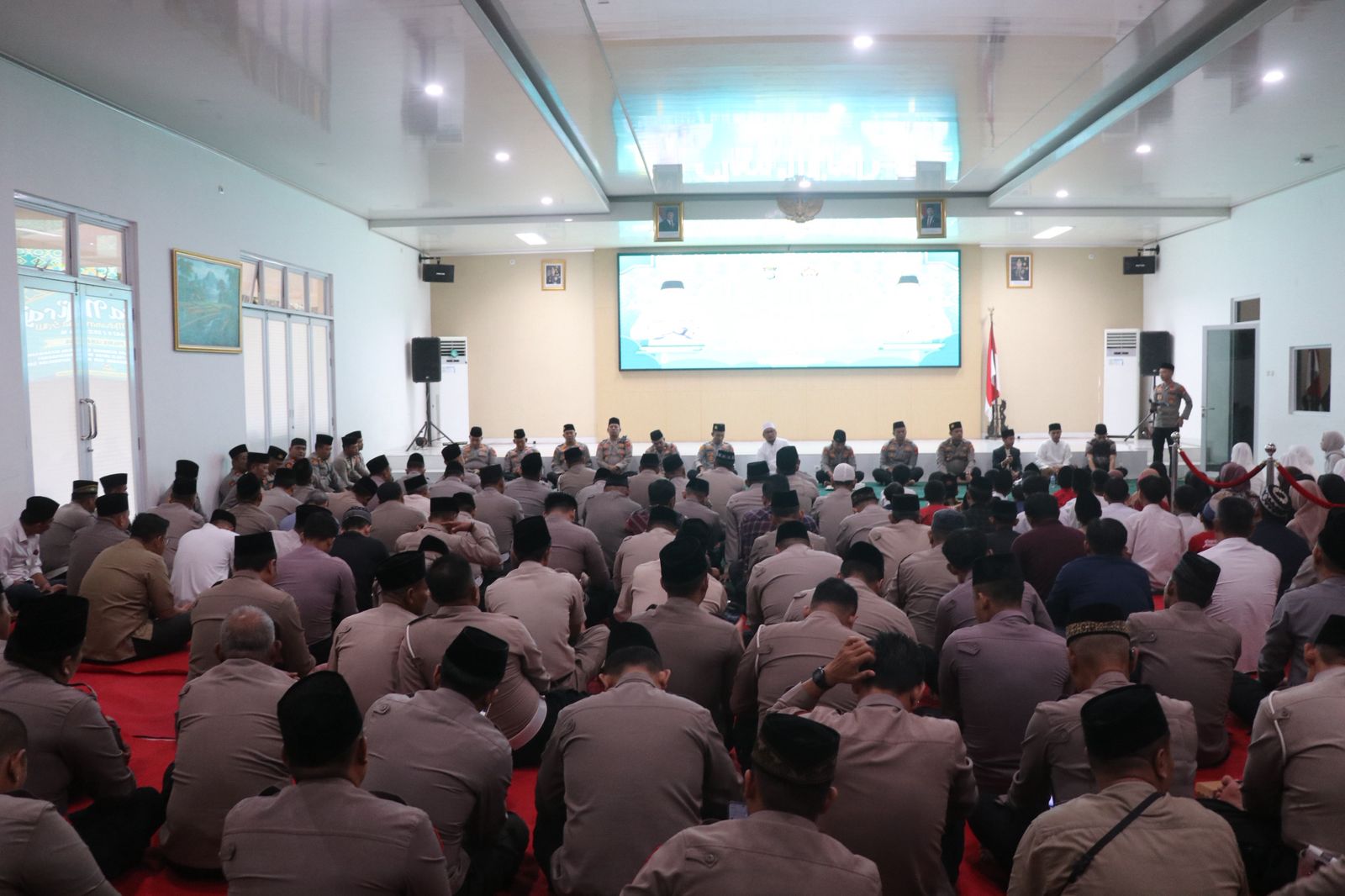 Polres Lebak Gelar Peringatan Isra Mi’raj Nabi Muhammad SAW 1447 H, Perkuat Keimanan dan Kepedulian Sosial Personel