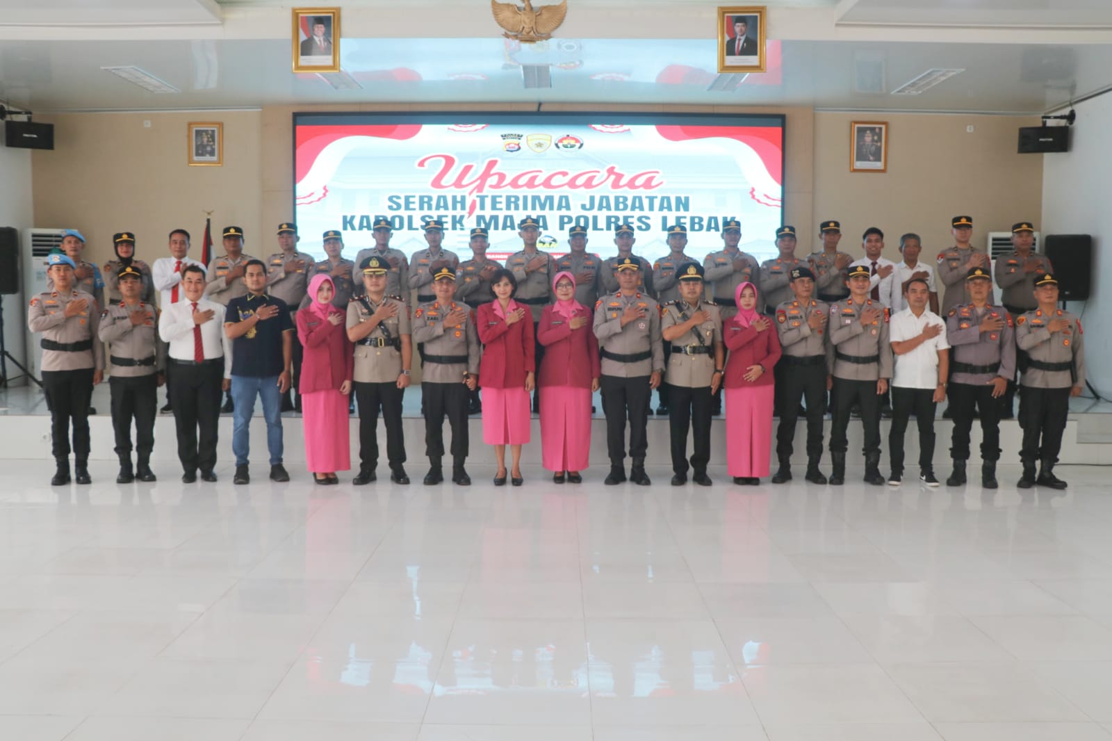 Jabatan Kapolsek Maja Polres Lebak Resmi di Serahterimakan