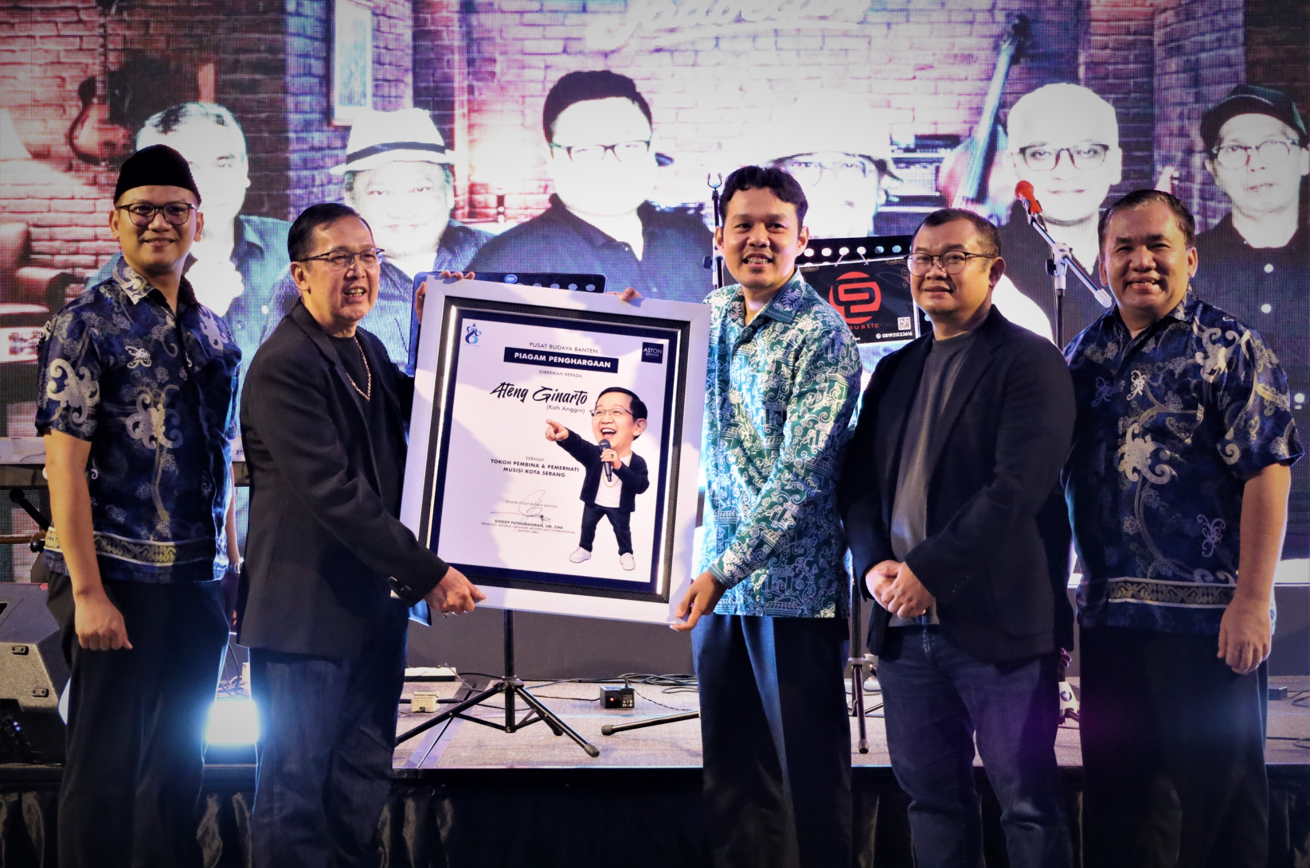 PBB Berikan Award Perdana Kepada Pemerhati Musisi