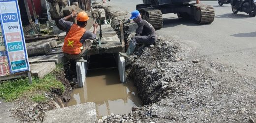 Proyek Bobrok dan Amburadul, PT Galih Medan Persada Diduga Langgar Aturan dan Rugikan Warga Gerogol