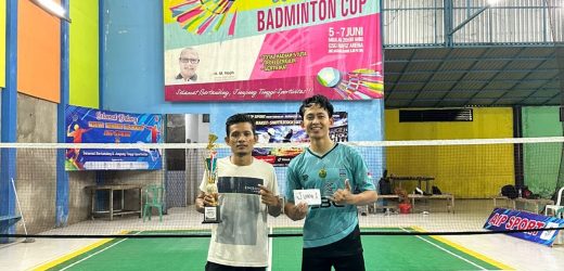 Tomi dan Ucok Harumkan Nama Sindangheula Lewat Prestasi Badminton, Kades Sindangheula Apresiasi