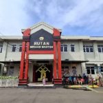 Saat di Konfirmasi adanya Dugaan keterbukaan publik Kepala  Rutan kelas IIB Serang Menghindar Diduga Alergi terhadap Jurnalis