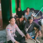 Bhabinkamtibmas Polsek Bojongmanik Polres Lebak Sambangi Warga di Desa Binaan
