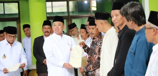 Kunjungan ke Banten, Menteri Nusron Dorong Peran Aktif Nadzir Dalam Sertipikasi Wakaf, Cegah Konflik Lahan