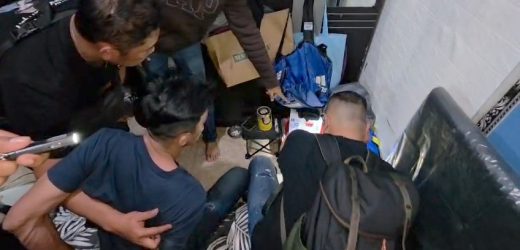 Manfaatkan Rumah Sepi, Pelaku Bobol Jendela dan Gasak Perhiasan senilai Rp 100 juta, Berakhir Ditangkap Polisi