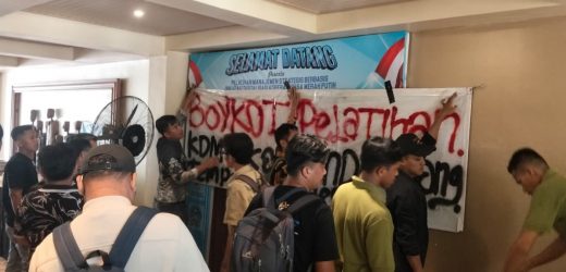Pelatihan KDMP di Carita Berakhir Ricuh, Peserta Tuntut Transparansi  Kejelasan dan Keberlanjutan Program