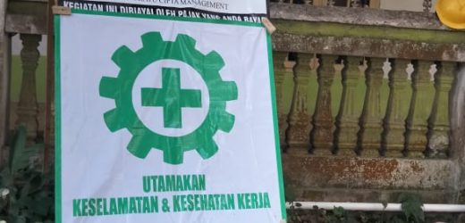 Pekerjaan paving blok abaikan K3 di duga di kerjakan asal jadi kejar target