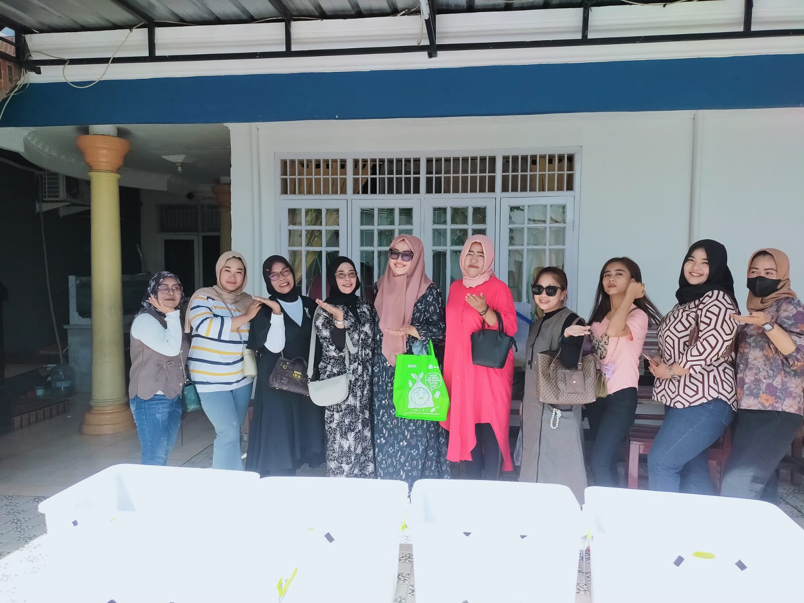 SPPG Mas Haji Isack 1 Kurban 2 Sapi, Penuhi Gizi Warga dan Edukasi Berbagi