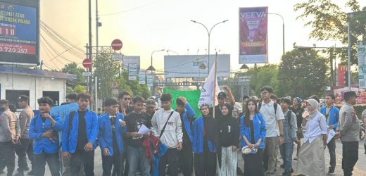 Mahasiswa Yang tergabung dalam Gerakan Kolektif Mahasiswa UNPAM Serang Melakukan Aksi Demontrasi Menyikapi Isu Nasional Dan Isu Daerah