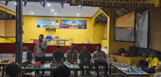 Bhabinkamtibmas Kelurahan Cibeber Polsek Cibeber Ajak Masyarakat Mengaktifkan Kembali Satkamling