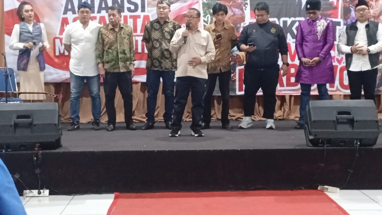 Hasan Basri , Derektur Eksekutif Astacita Merah Putih Menghadiri Bhakti Sosial