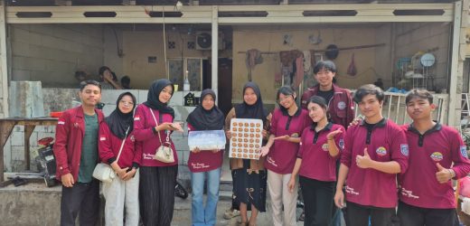 Mahasiswa KKM UNIBA Kelompok 2 Kelurahan Dalung Dampingi UMKM Cireng Isi Ayam Lumer HDA Tingkatkan Branding dan Digitalisasi Usaha